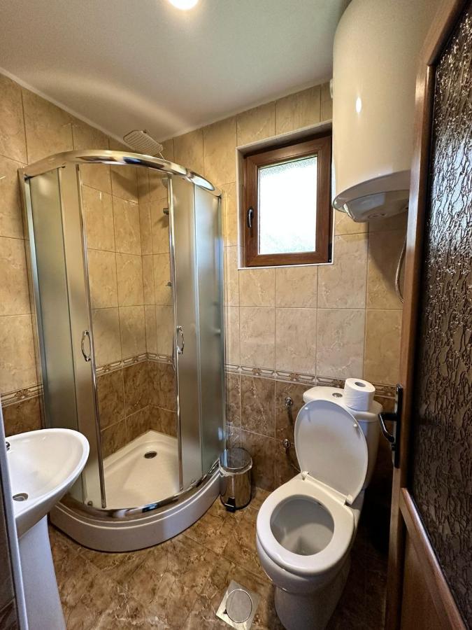 Residence Quku Valbones Luaran gambar