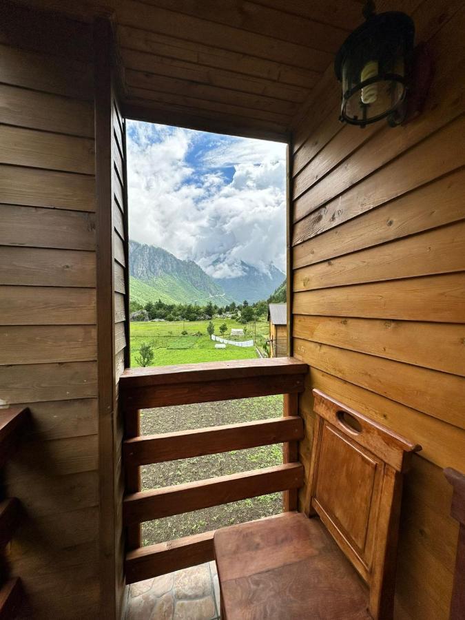 Residence Quku Valbones Luaran gambar