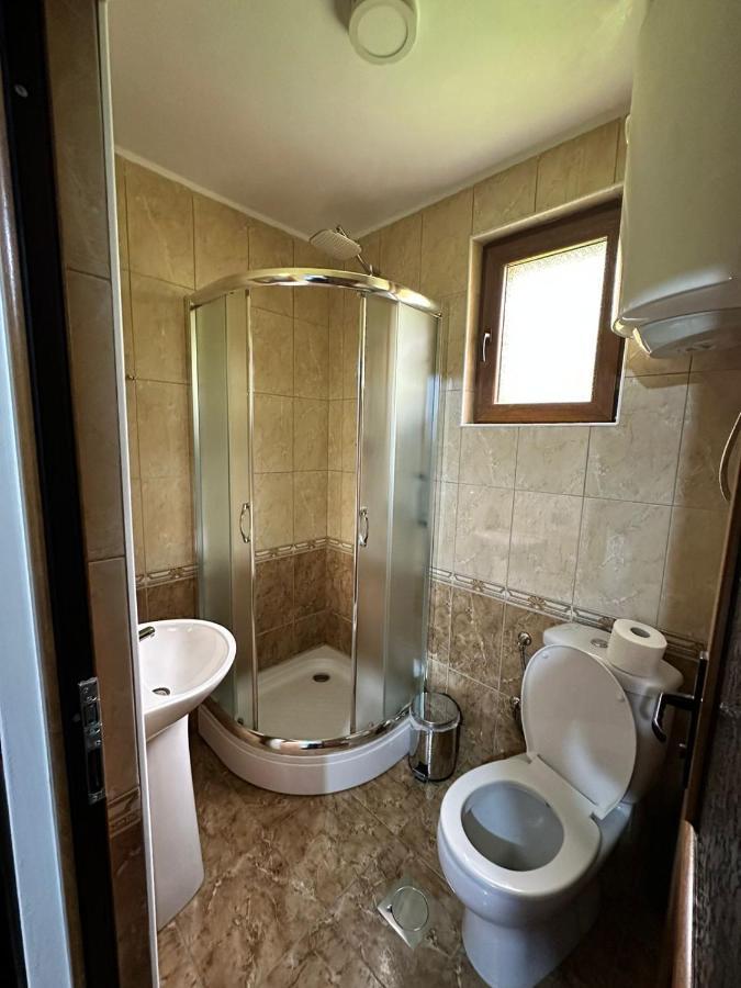 Residence Quku Valbones Luaran gambar