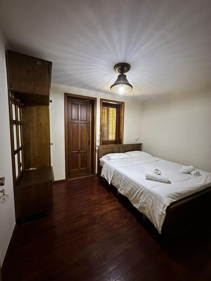 Residence Quku Valbones Luaran gambar